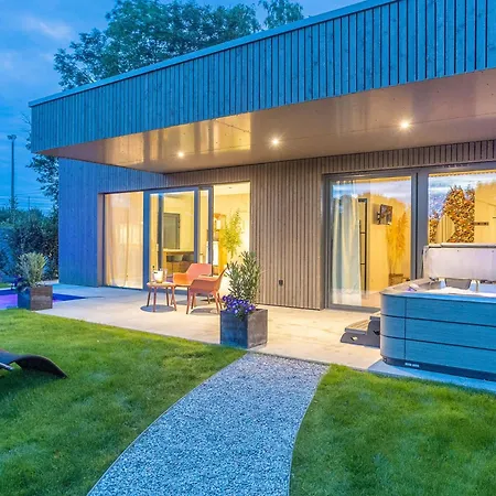 Holiday home Nomad Village