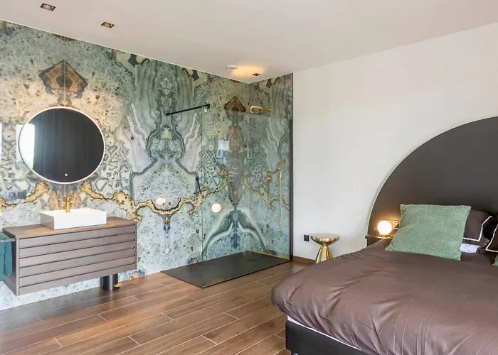 Nomad Village Feriehus *